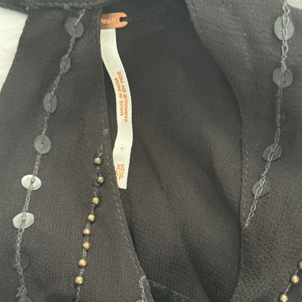 Free People Young Love Embellished Blouse Top Size XS | Boho Romantic Festival - Picture 6 of 9
